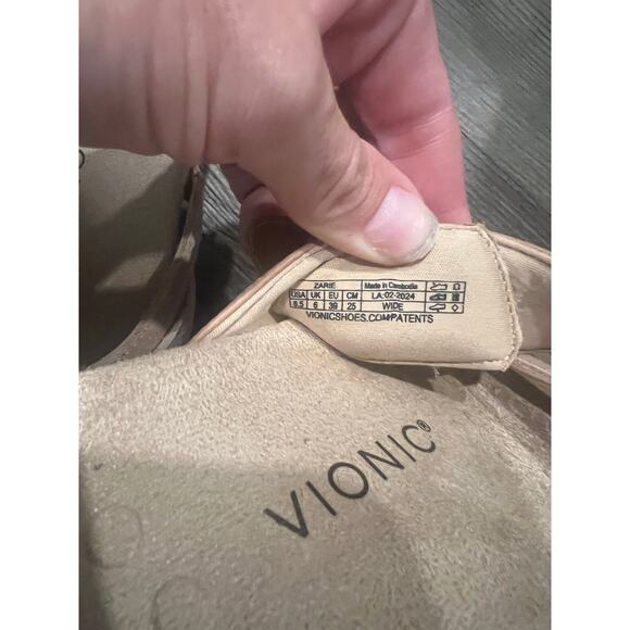 Vionic Sandals - Picture 2 of 3